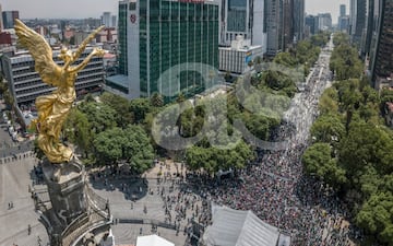 El Ángel se volvió a vestir de verde tras pase a Octavos