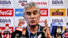 Oblitas deja la selección