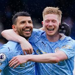 El City campeón golea a un Everton sin James y Mina