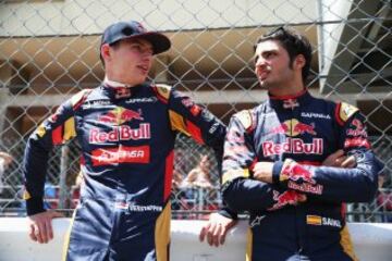 Max Verstappen y Carlos Sainz.