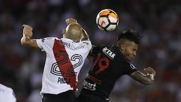 Con oficio, Santa Fe empata ante River en El Monumental