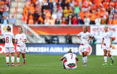 Netherlands 4-2 Denmark UEFA Women's Euro 2017 final: match report