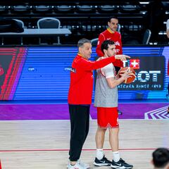 Guil: “Estamos en contacto con Scariolo”