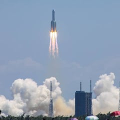 Where could Chinese rocket debris falling from space hit Earth?