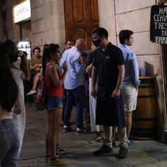 Cataluña cierra el ocio nocturno de toda la región por los rebrotes