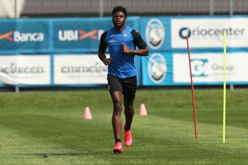 El delantero completa su primera semana de entrenamientos con Atalanta