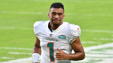 El estratega de Miami aseguró que Tagovailoa será el titular los siguientes 10 partidos porque cree en el desarrollo del mariscal de campo de 22 años.