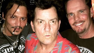 Johnny Depp, Charlie Sheen y Kevin Dillon se re&uacute;nen para recordar el 30 aniversario de Platoon.