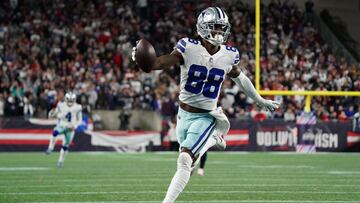 The Dallas Cowboys defeat the New England Patriots 35-29 in overtime to bring their win streak to five games and their record to 5-1 after a close game.
