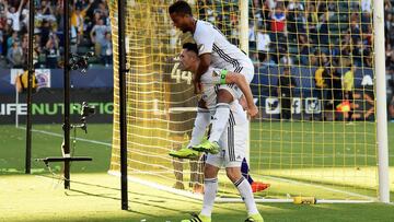 Giovani se despachó con dos anotaciones ante Orlando.