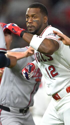 ANAHEIM, CALIFORNIA - APRIL 7: Benches clear as pitcher Reynaldo L�pez #40 of the Atlanta Braves and right fielder Jorge Soler #12 of the Los Angeles Angels fight on the field during the fifth inning at Angel Stadium of Anaheim on April 7, 2026 in Anaheim, California. Jayne Kamin-Oncea/Getty Images/AFP (Photo by Jayne Kamin-Oncea / GETTY IMAGES NORTH AMERICA / Getty Images via AFP)
