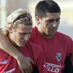 El Confidencial: pagos 'offshore' del Villarreal a Forlán y Riquelme