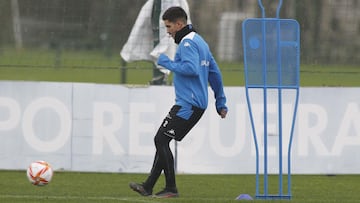 Valín jugará cedido en el Cornellá hasta final de temporada