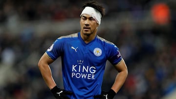 El delantero japon&eacute;s del Leicester City, Shinji Okazaki, vendado durante un encuentro.