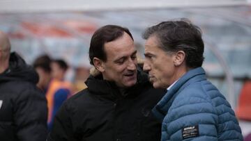 Etxebe con Larrazabal, ahora en los banquillos.