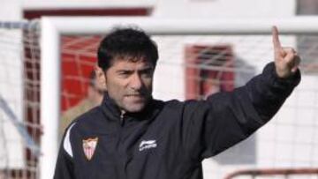 <b>PREOCUPADO. </b>Marcelino necesita volver a ganar con el Sevilla.