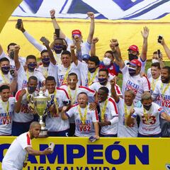 Las últimas dinastías en el fútbol centroamericano: CD Olimpia, Saprissa, Comunicaciones…