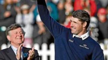 <b>OTRA MÁS. </b>Padraig Harrington, feliz con su segunda Jarra de Plata.