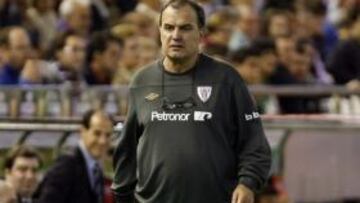 Marcelo Bielsa se mete en un lío al celebrar la expropiación de YPF