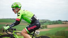 Tao Geoghegan le compra un coche a su hermano tras una apuesta fallida en el Giro