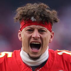 Mahomes and LeBron still chasing the biggest sports earners on the planet