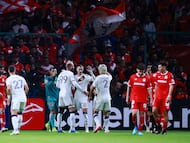 El Galaxy busca hacer del Dignity Health Sports Park una fortaleza para soñar con la remontada al actual bicampeón de México, el Toluca. REUTERS/Eloisa Sanchez