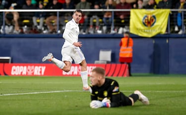 Ceballos firma la remontada. 2-3