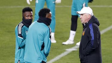 Davide: adjunto, no segundo