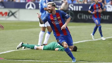 GRA095 LEGAN&Eacute;S (Comunidad de Madrid), 17/9/2016.- El jugador argentino del FC Barcelona Lionel Messi, celebra el gol que marc&oacute; frente al Legan&eacute;s durante el partido de La Liga que ambos equipos disputaron hoy en el estadio de Butarque.EFE/Juan Carlos Hidalgo