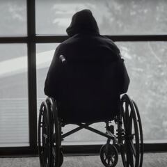 Ni partirse las dos piernas ni cuatro operaciones acaban con Kai Jones