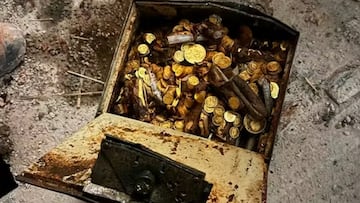 Cofre con monedas de oro hallado en Austria.