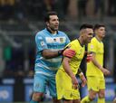 Buffon le da un susto al Inter