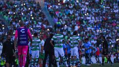   Matheus Doria and Alan Cervantes of Santos during the game Santos vs Pachuca, corresponding to Round 14 of the Torneo Clausura 2023 of the Liga BBVA MX, at TSM -Corona- Stadium, on April 09, 2023.

<br><br>

Matheus Doria y Alan Cervantes de Santos 
 durante el partido Santos vs Pachuca, Correspondiente a la Jornada 14 del Torneo Clausura 2023 de la Liga BBVA MX, en el Estadio TSM -Corona-, el 09 de Abril de 2023.