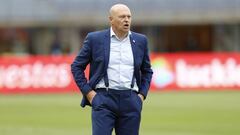 Pepe Mel: "Nos están midiendo con demasiada dureza"