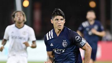 Tras definirse a los cuatro equipos que avanzaron a las semis de este certamen, se confirmó que no habrá jugadores mexicanos en esta ronda.