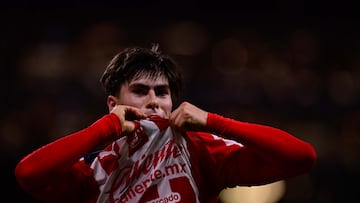 Armando Gonzalez celebrates his goal 3-0 of Guadalajara during the 15th round match between Guadalajara and Atlas as part of the Liga BBVA MX, Torneo Apertura 2025 at Jalisco, on October 25, 2025 in Guadalajara, Jalisco, Mexico.