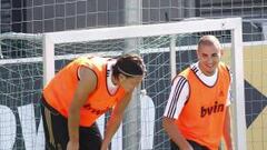 Juega Benzema y Mourinho duda entre Kaká y Özil