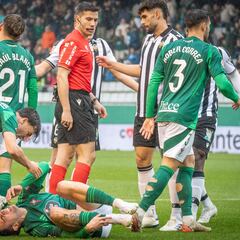 Aprobados y suspensos del Racing de Ferrol: sin mordiente arriba y débiles atrás