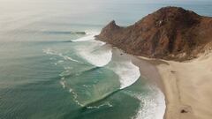 Vista a&eacute;rea de Punta Conejo, ola en peligro en M&eacute;xico.