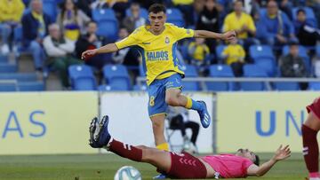 Pedri, en un partido con Las Palmas.