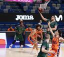 El Valencia también castiga a este Unicaja que no da para más