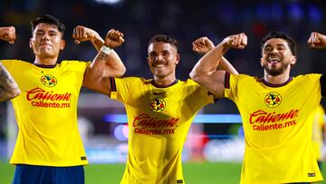 Miguel Vazquez Jonathan Dos Santos, Henry Martin of America during the 15th round match between Mazatlan FC and America as part of the Liga BBVA MX, Torneo Apertura 2024 at El Encanto Stadium on November 01, 2024 in Mazatlan, Sinaloa, Mexico.