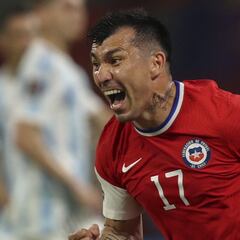El rol que Gary Medel revivió después de seis años