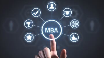 Estudia un MBA 'online'.