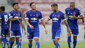 Universidad de Chile vs Everton
Cuarta fecha, campeonato de Clausura 2016/17
Los jugadores de Universidad de Chile abandonan la cancha tras el primer tiempo del partido de primera division contra Everton disputado en el estadio Nacional de Santiago, Chi