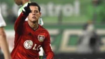 Chicharito anota pero no salva al Leverkusen de la derrota