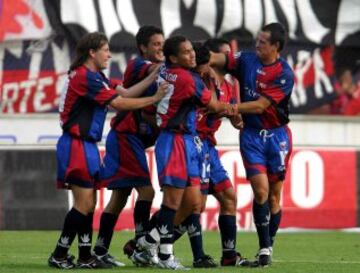 Durante varias épocas (70, 80, 90), los 'Potros de Hierro' tuvieron su hogar en el Azteca. También jugaron en el Estadio Azul (en algún tiempo, llamado 'Estadio Azulgrana') y actualmente se encuentran en el Andrés Quintana Roo de Cancún.