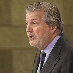 Méndez de Vigo: "Los que no cumplen la ley serán investigados"