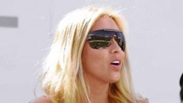 <b>¡Todos devotos de Santa Brígida!. </b> Pero lo que se dice a tope. Por ella. Su presencia convirtió el partidazo de ayer entre el Villa Santa Brígida y el Vecindario en la final de la Champions. ¡Ave María, que hermosura! ¿Dónde podemos hacernos socios?