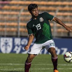 Eduardo Aguirre, tercer mexicano campeón de goleo en Toulon